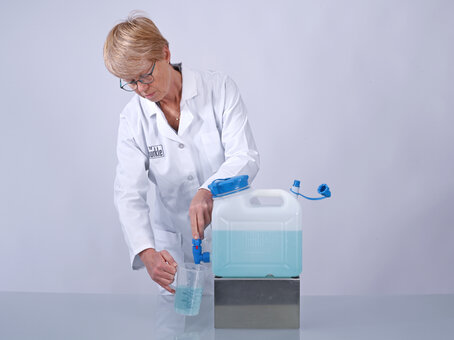 Wide-necked canister with 3/4" threaded connection