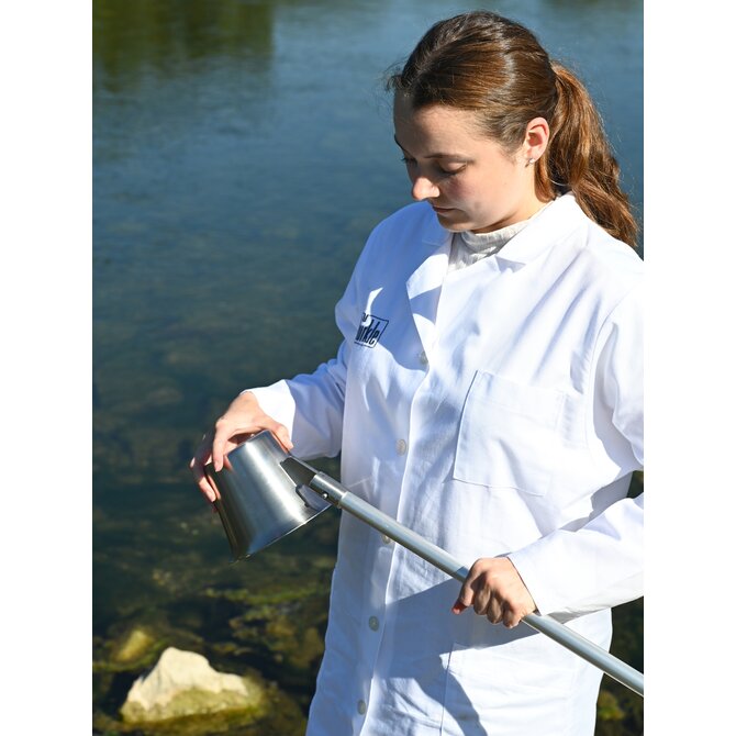 Stainless steel beaker