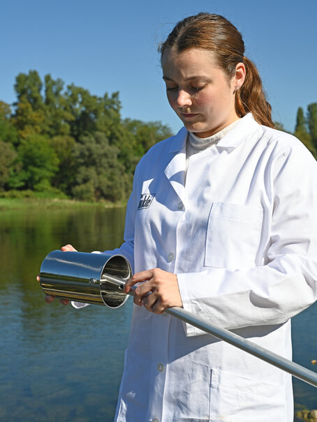 Pendulum beaker stainless steel